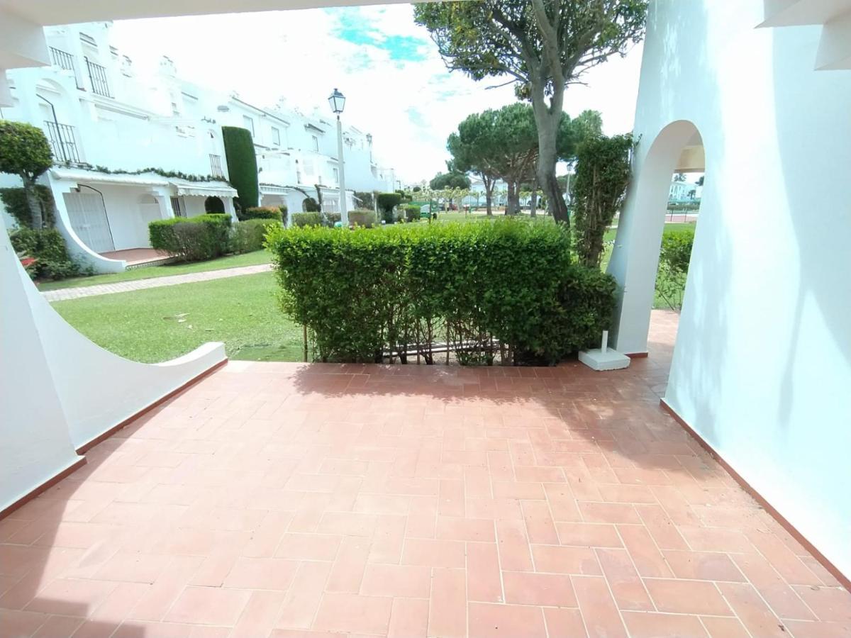 Apto. Doble Planta Baja Con Acceso A La Piscina Isla Canela Luaran gambar